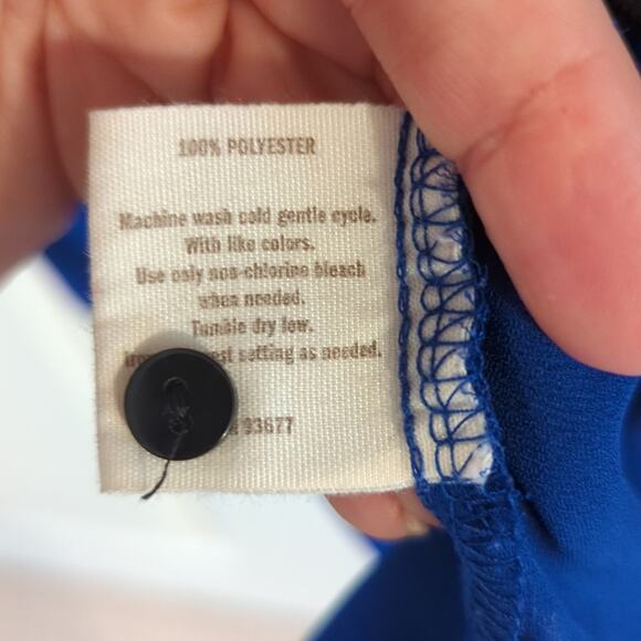 EUC Decree Button Down Shirt, XS - Picture 4 of 5